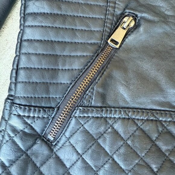 EUC Royalty for Me Vegan Leather Moto Jacket Black PS - Picture 5 of 6